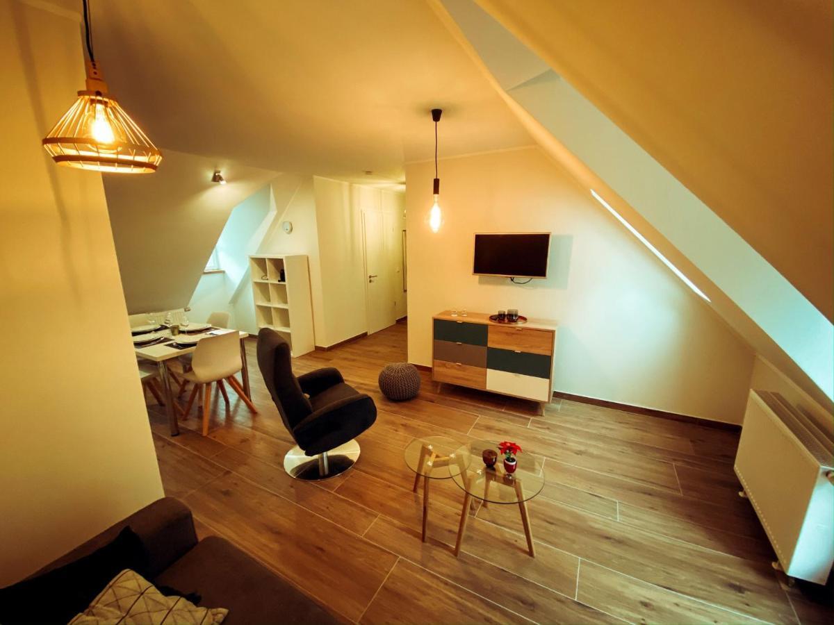 Ferienwohnung Trasse Belge Trassem Exterior foto